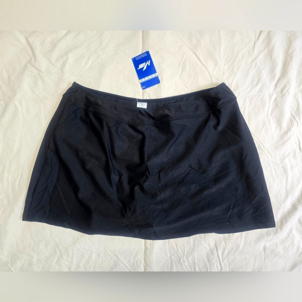 NWT BLACK HILOR Swim skirt w/attached briefs Women's SZ 14